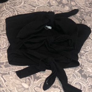 Three-tie crop top strapless